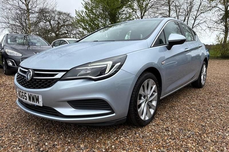 Used Vauxhall Astra 2015 Silver Hatchback