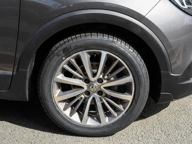 Grey Used 2020 Vauxhall Crossland X SRi SUV | £9,896 (Good price) - Image 1/4