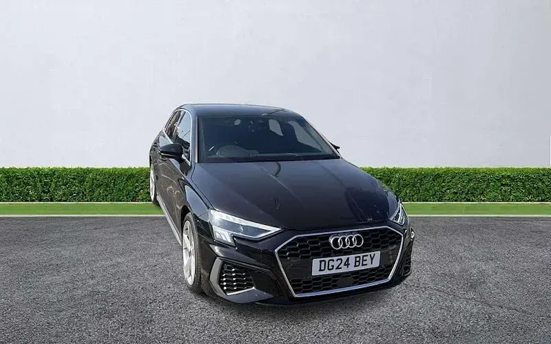 Used Audi A3 Sportback S-Line 150 HP (110 kW) 2024 Hatchback