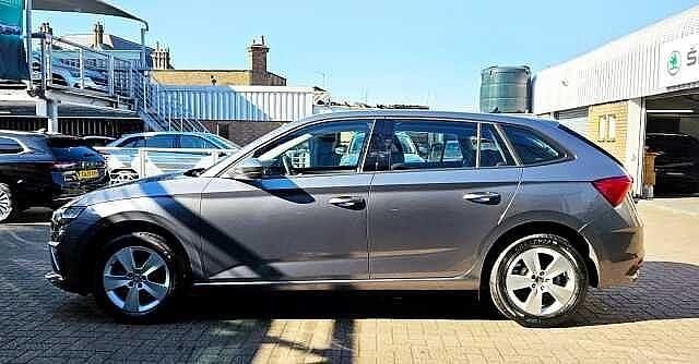 Used Skoda Scala SE 95 HP (69 kW) 2024 Graphite grey Hatchback