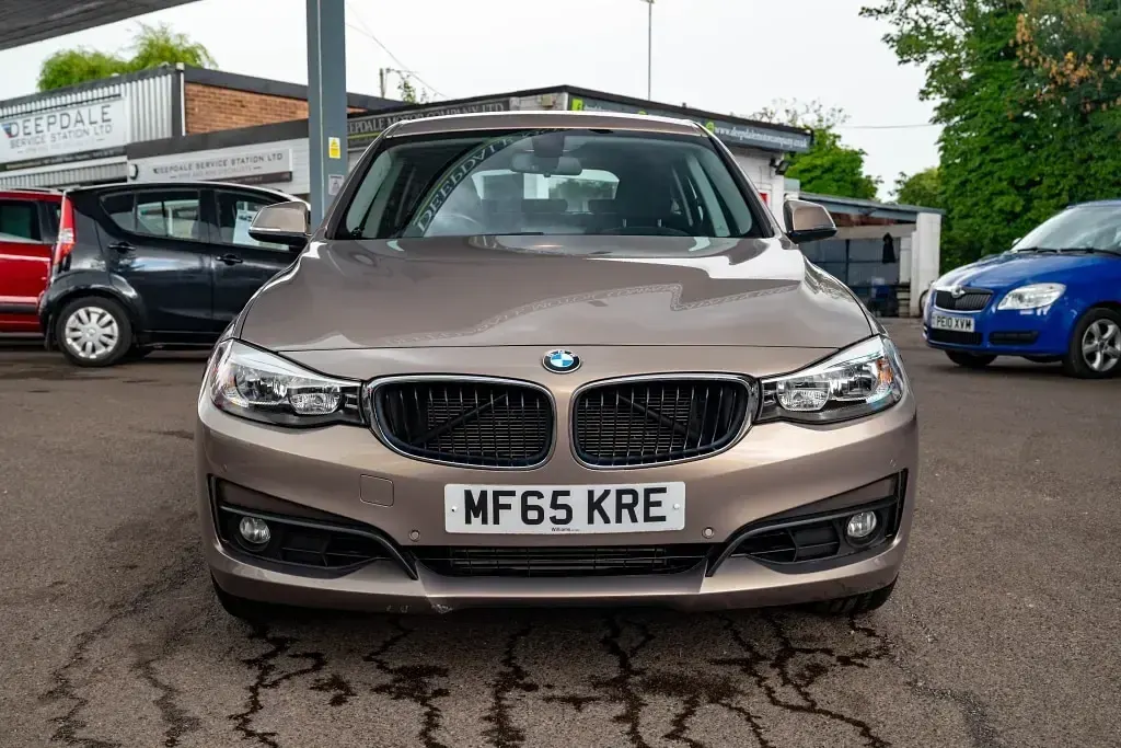 Used BMW 320 Gran Turismo Comfort Edition 184 HP (135 kW) 2015 Beige Coupe