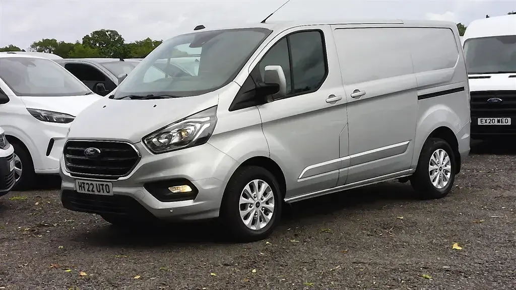 Used Ford Transit Custom Limited 130 HP (95 kW) 2022 Silver Van