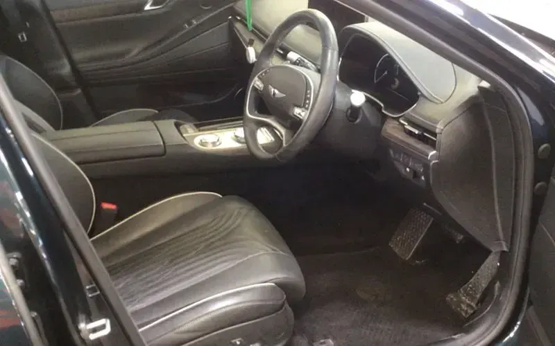 Used Genesis G80 305 HP (224 kW) 2023 Sedan