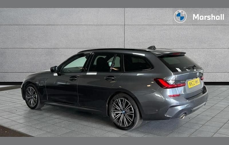 Used BMW 330e M Sport 292 HP (214 kW) 2022 Mineral grey metallic Estate