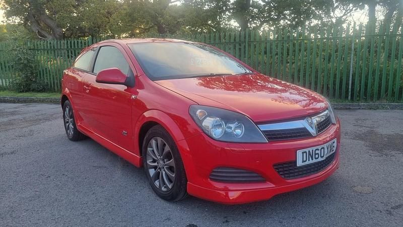 Used Vauxhall Astra Sport 2010 Red Hatchback