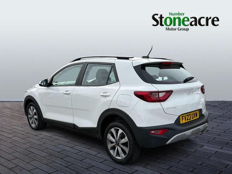Used Kia Stonic 100 HP (73 kW) 2023 White SUV
