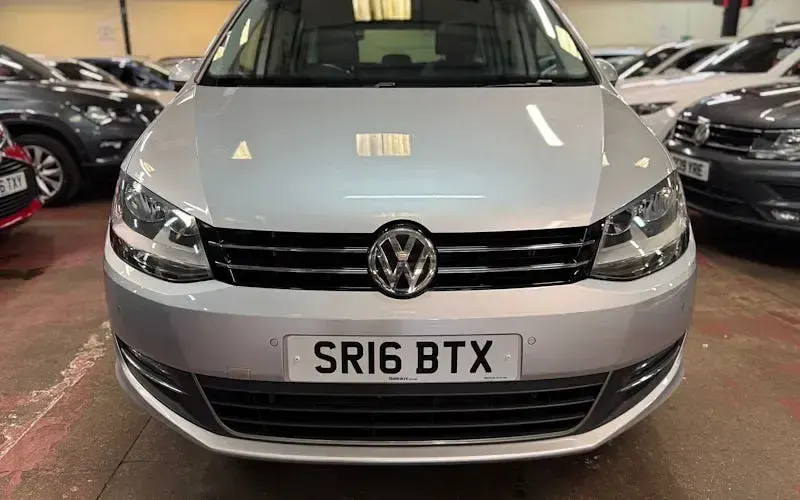Used VW Sharan SEL 184 HP (135 kW) 2018 MPV