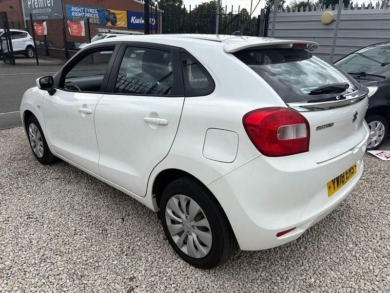 Used Suzuki Baleno SZ3 90 HP (66 kW) 2018 White Hatchback
