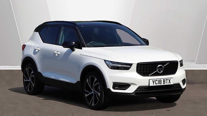 White Used 2018 Volvo XC40 SUV | £21,250 (Fair price) - Image 1/3