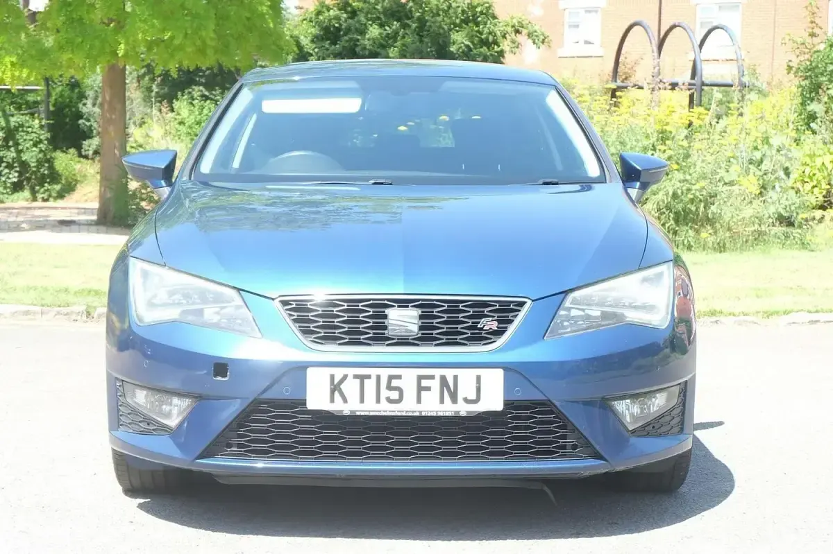 Used Seat Leon FR Sport 125 HP (91 kW) 2015 Blue Coupe