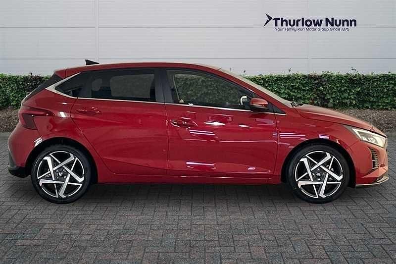 New Hyundai i20 90 HP (66 kW) 2026 Dragon red Hatchback