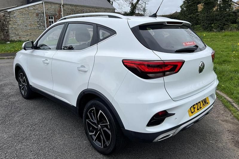 Used MG ZS Exclusive 105 HP (77 kW) 2022 White SUV