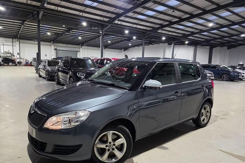 Used Skoda Fabia SE 105 HP (77 kW) 2011 Grey Hatchback