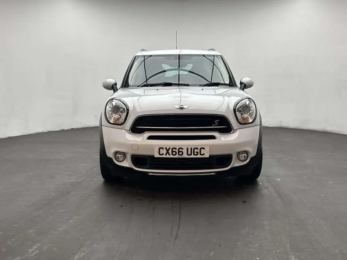 Used Mini Cooper S Countryman 2016 White SUV