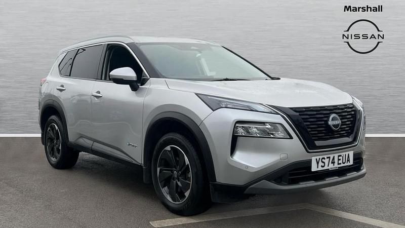 Brilliant silvr Used 2024 Nissan X-Trail N-Connecta SUV | £27,691 (Fair price) - Image 1/4