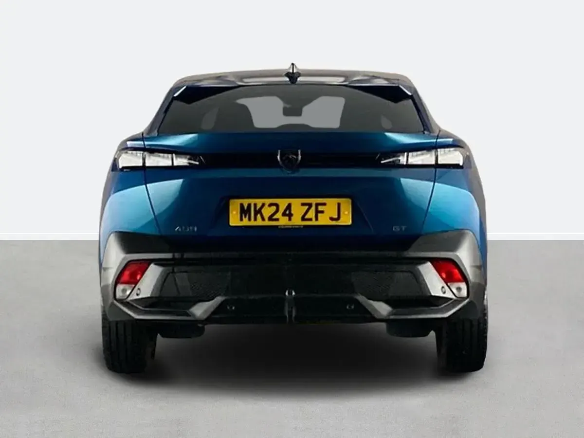 Second-hand Peugeot 408 GTi 130 CP (95 kW) 2024 Albastru SUV
