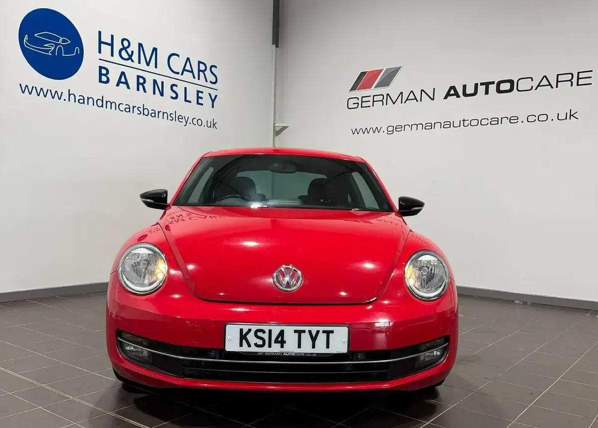 Used VW Beetle Sportline 140 HP (102 kW) 2014 Red Hatchback