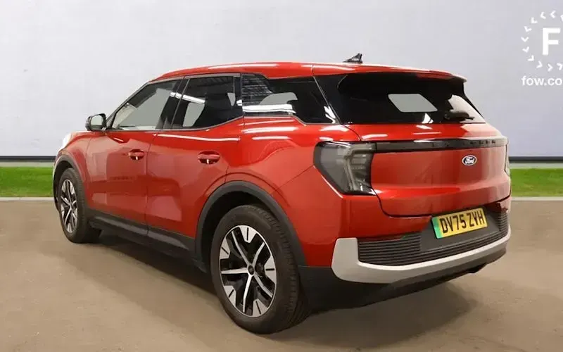 Used Ford Explorer Select 210 kW (286 HP) 2025 Red SUV