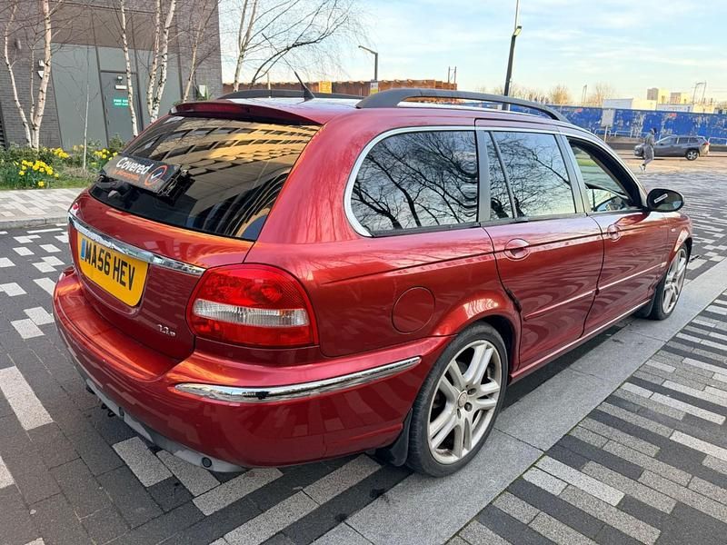 Used Jaguar X-type SE 2006 Red Estate