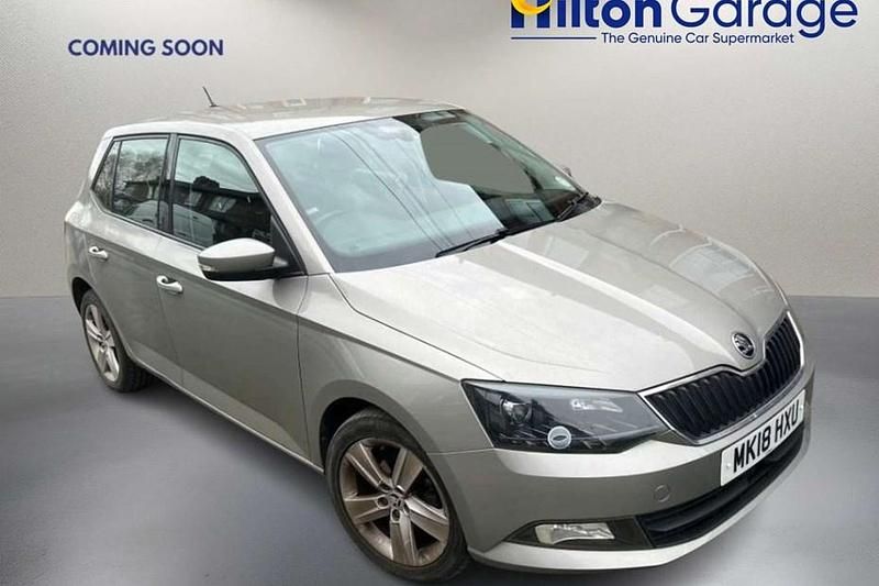 Used Skoda Fabia SE L 95 HP (69 kW) 2018 Beige Hatchback