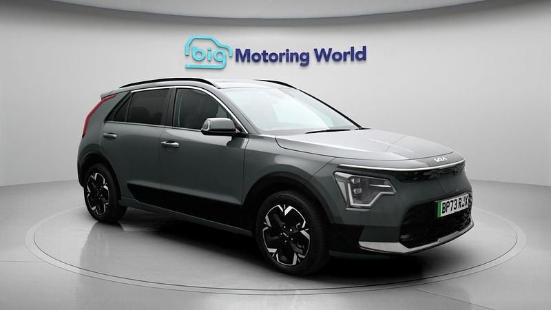 Used Kia e-Niro 147 kW (201 HP) 2024 SUV