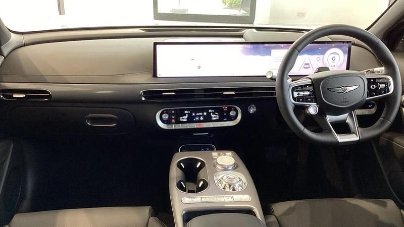 New Genesis GV60 168 kW (229 HP) 2026 Alta white SUV