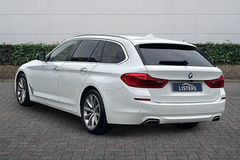 Used BMW 540 2017 White Estate
