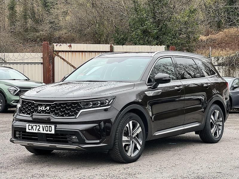 Used Kia Sorento 190 HP (139 kW) 2023 Brown SUV