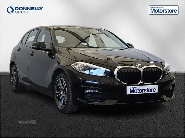 Used BMW 118 Sport Line 2021 Black Hatchback