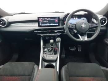 Used Alfa Romeo Tonale Veloce 280 HP (205 kW) 2023 Red SUV