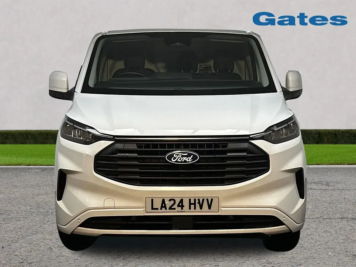 Used Ford Transit Custom Limited 136 HP (100 kW) 2024 White Van