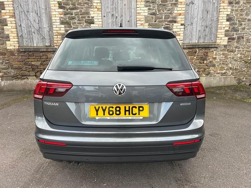 Used VW Tiguan SE 150 HP (110 kW) 2018 Grey SUV