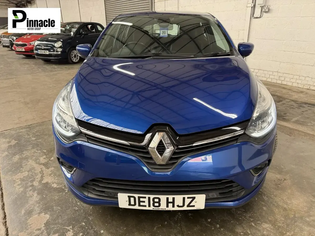 Used Renault Clio Dynamique 90 HP (66 kW) 2018 Blue Hatchback