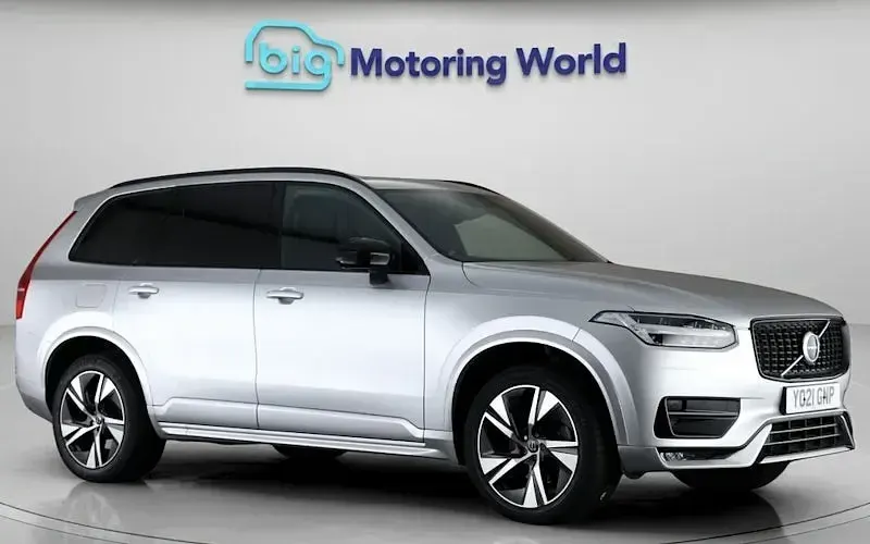 Used Volvo XC90 R-Design 235 HP (172 kW) 2021 SUV
