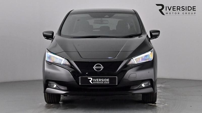 Used Nissan Leaf N-Connecta 110 kW (150 HP) 2023 Super black Hatchback