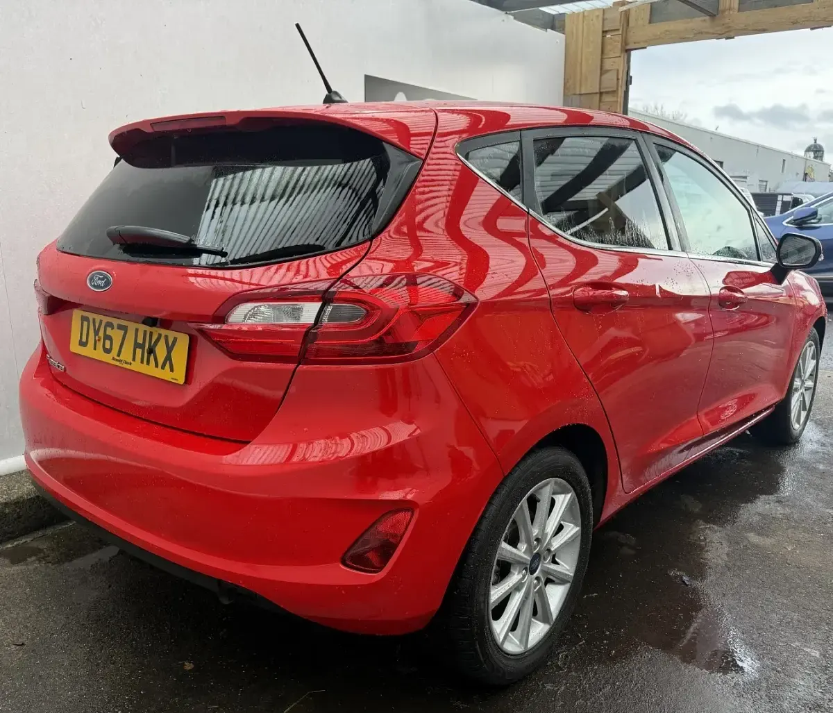 Usado Ford Fiesta Titanium 125 HP (91 kW) 2017 Vermelho Citadino