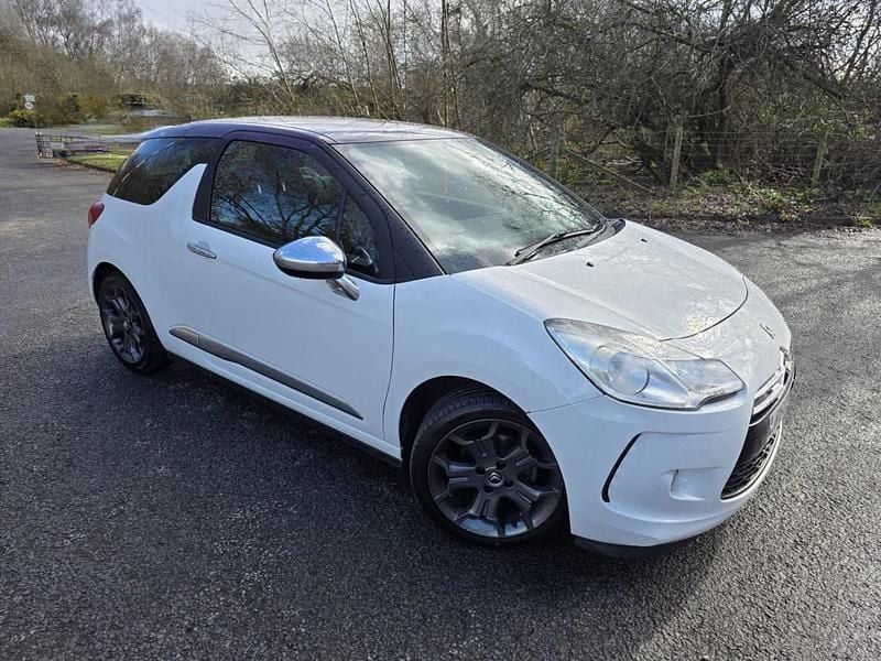 Used Citroën DS3 110 HP (80 kW) 2010 White Hatchback