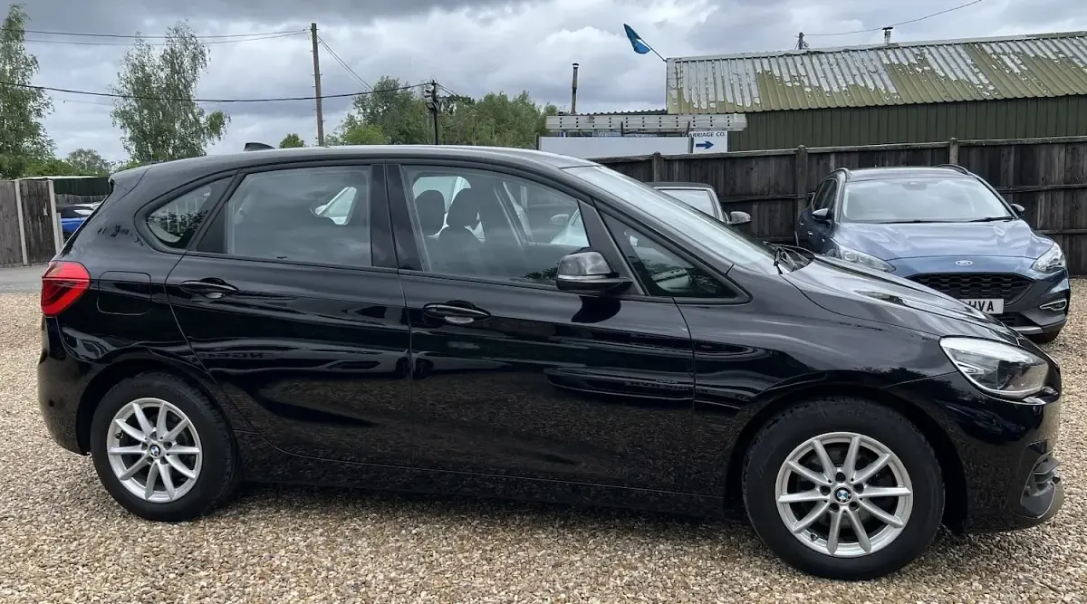 Used BMW 216 Active Tourer Comfort Edition 2021 Black MPV