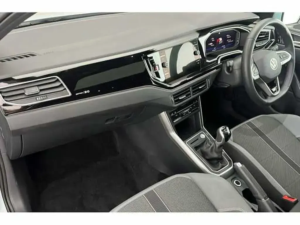 Used VW Polo 95 HP (69 kW) 2026 Hatchback