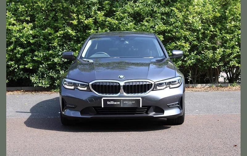 Grey Used 2021 BMW 320e Comfort Edition Sedan | £21,995 - Image 1/4