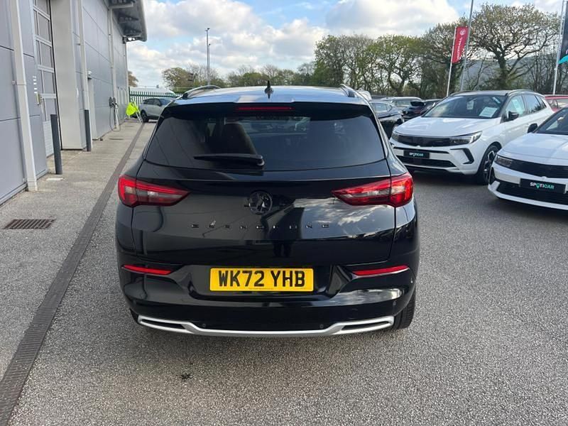 Second-hand Vauxhall Grandland X Ultimate 128 CP (94 kW) 2023 Negru SUV