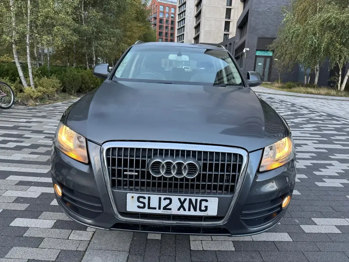 Used Audi Q5 170 HP (125 kW) 2012 Grey SUV