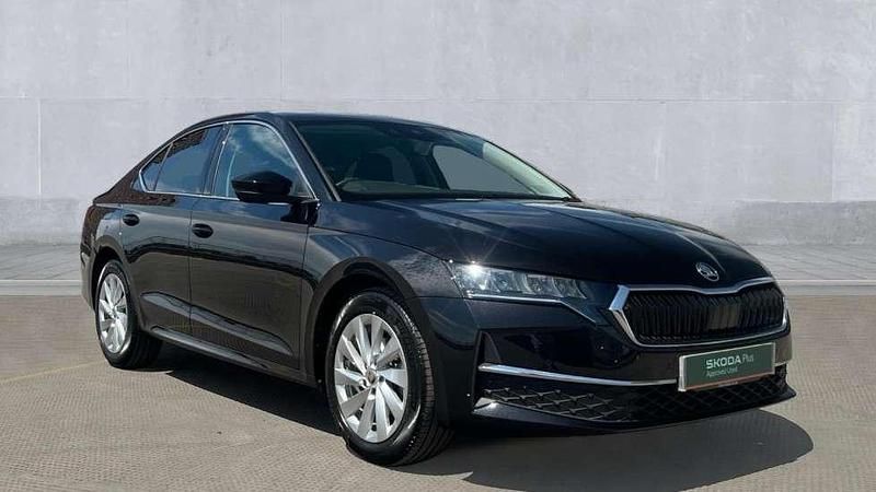 Black magic Used 2024 Skoda Octavia SE L Hatchback | £23,950 (Expensive) - Image 1/4