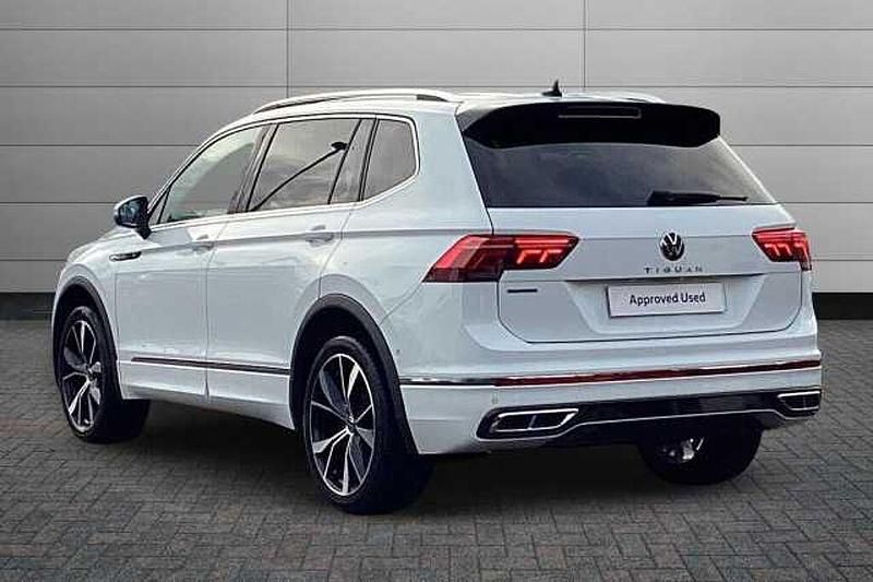 Used VW Tiguan Allspace R-line 150 HP (110 kW) 2022 White SUV