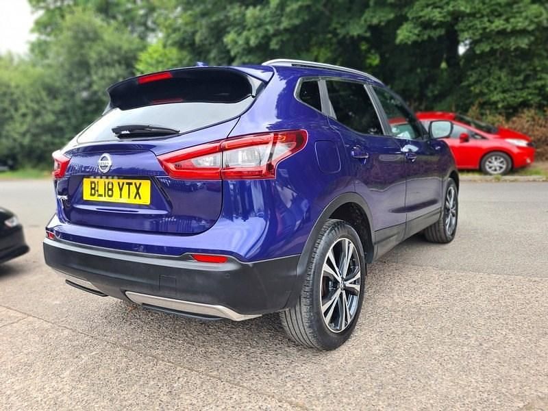 Used Nissan Qashqai N-Connecta 2018 Blue SUV