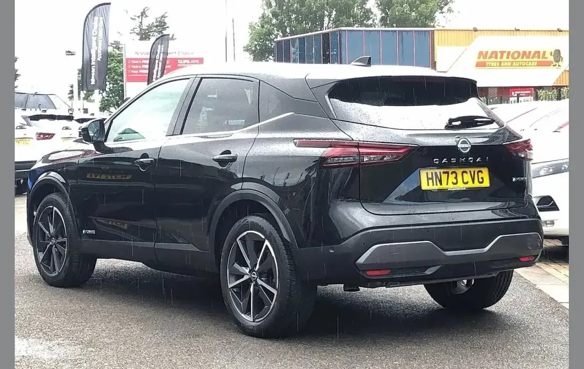 Used Nissan Qashqai Tekna 190 HP (139 kW) 2023 Black SUV