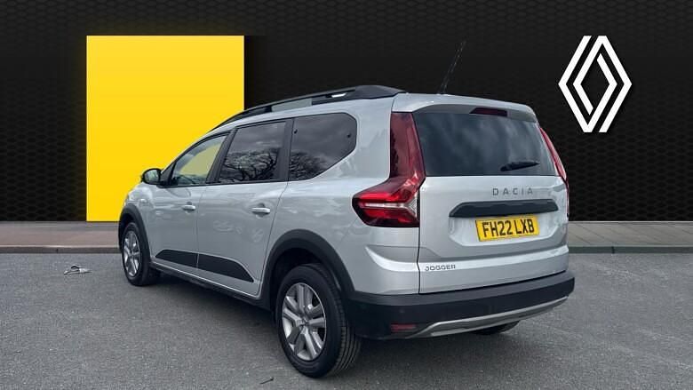 Second-hand Dacia Jogger Comfort 110 CP (80 kW) 2022 Gri Monovolum