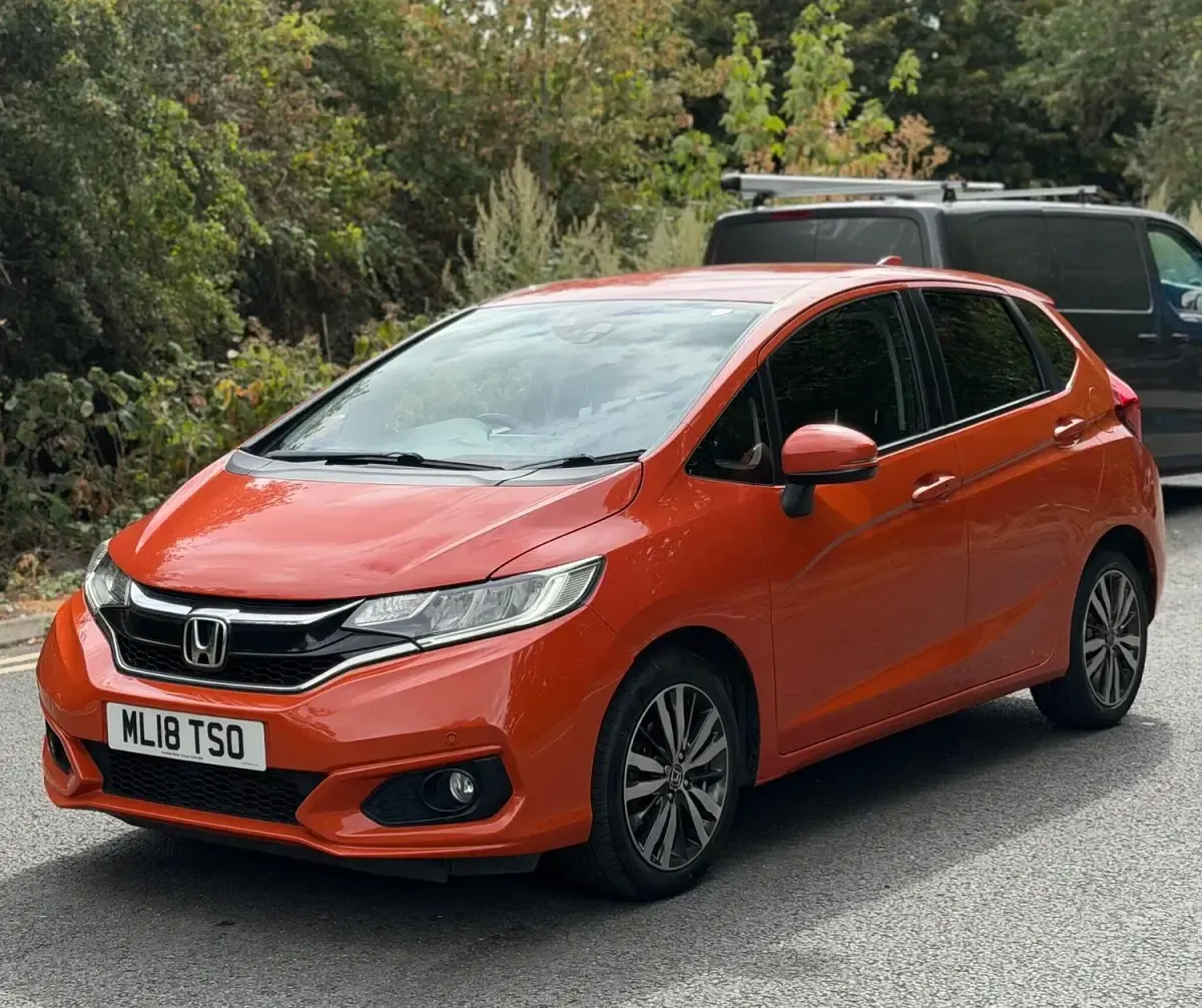 Used Honda Jazz EX 102 HP (75 kW) 2018 Orange Hatchback