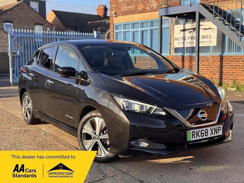Black Used 2018 Nissan Leaf Hatchback | £7,795 - Image 1/4