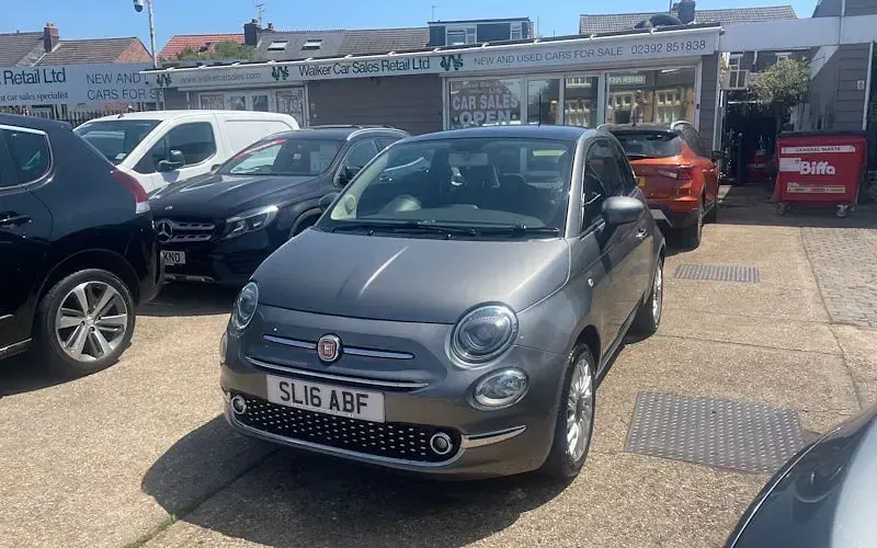 Used Fiat 500 Lounge 69 HP (50 kW) 2019 Hatchback